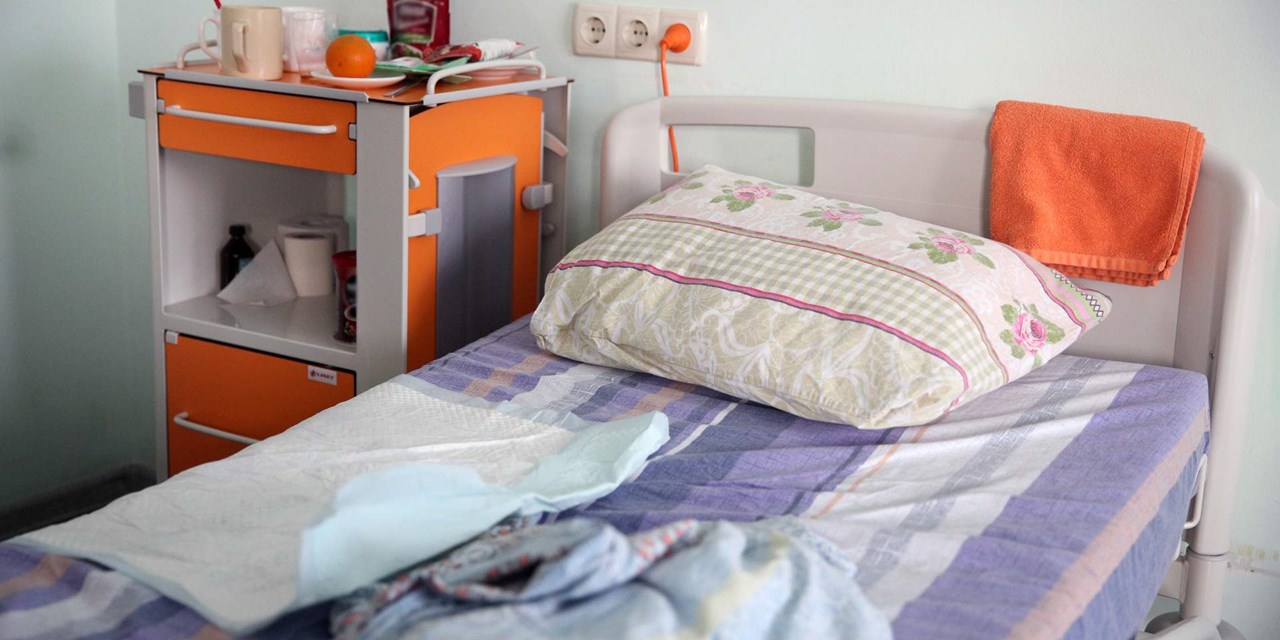 Дефицит ухода: почему в хосписах не хватает врачей