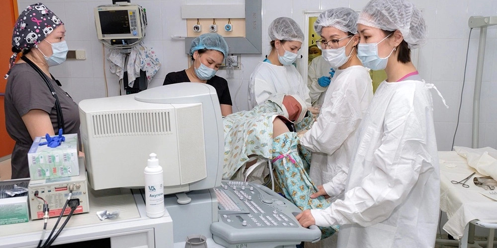 Жительницы отдаленных районов Якутии вынуждены рожать за тысячи километров от дома и тратить сотни тысяч рублей