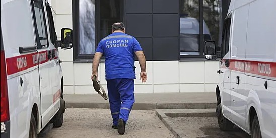 Перед системой «со спущенными штанами». Россияне оказались «заложниками» оптимизации здравоохранения?