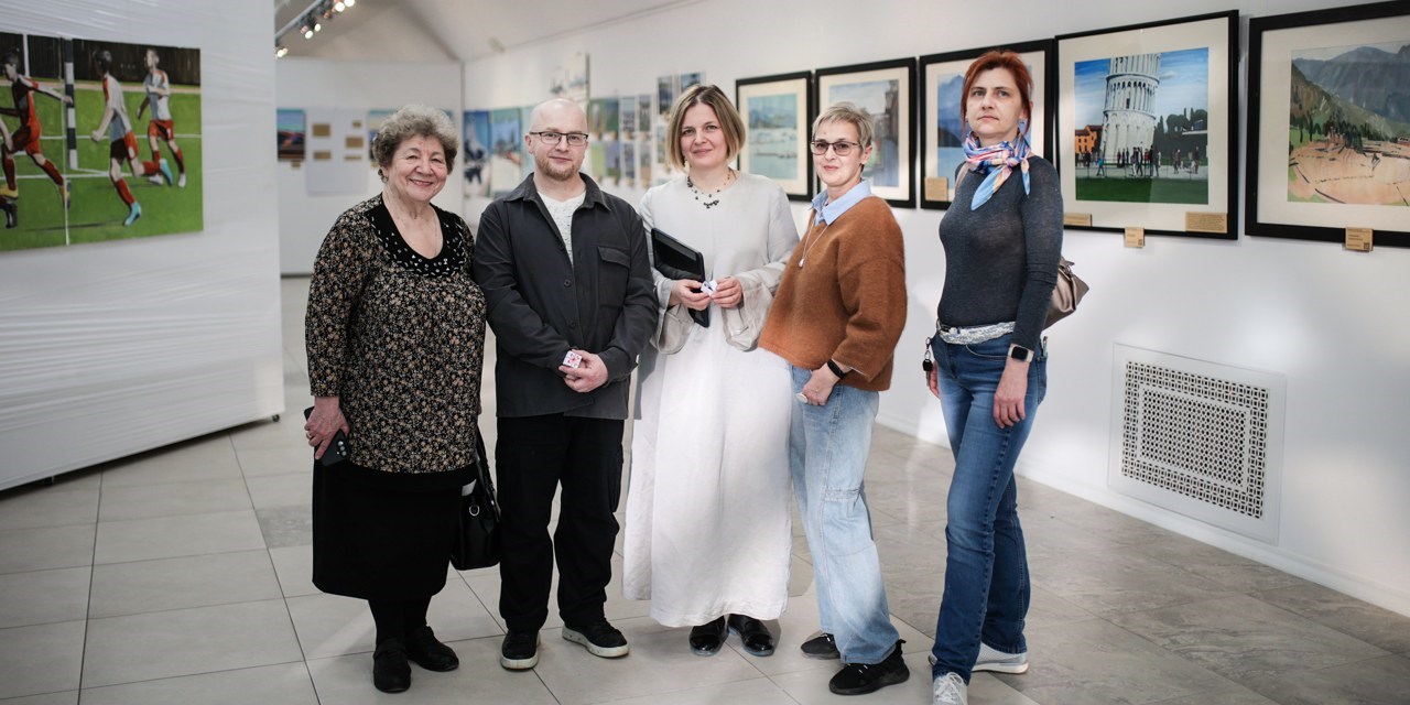 Липецк. «Ощущение ясности»: посещение выставки художника Павла Ефанова