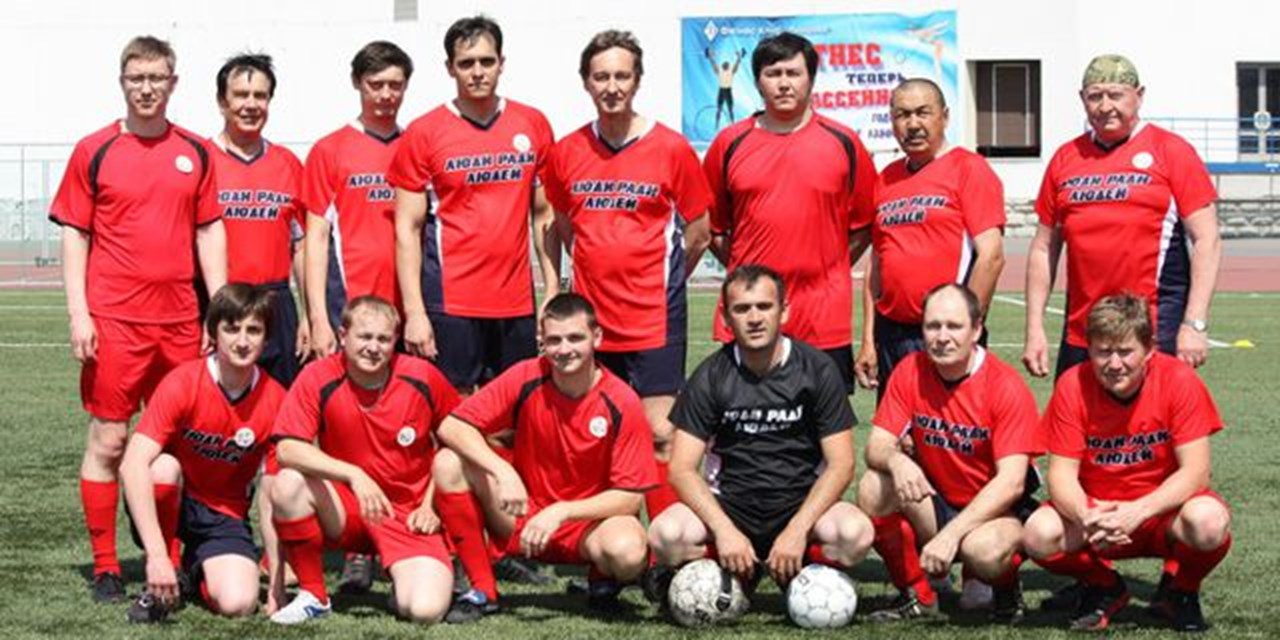 На футбольное поле стадиона «Динамо» в Уфе выйдут врачи-трансплантологи и их пациенты