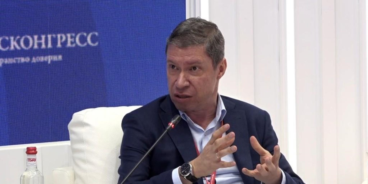 16.06.2023 Юрий Жулёв выступил в рамках пространства «Здоровое общество» на ПМЭФ