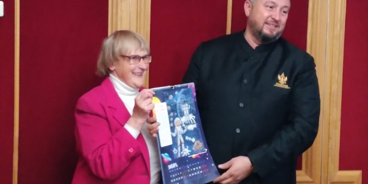 31.10.2023 Общество пациентов «Остеорус» выпустило просветительский календарь «Космос. Дети. Сила и Здоровье»