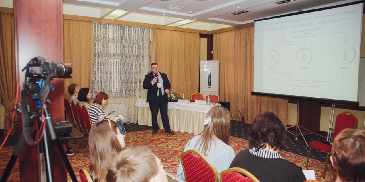 31 мая — Всемирный день борьбы с рассеянным склерозом