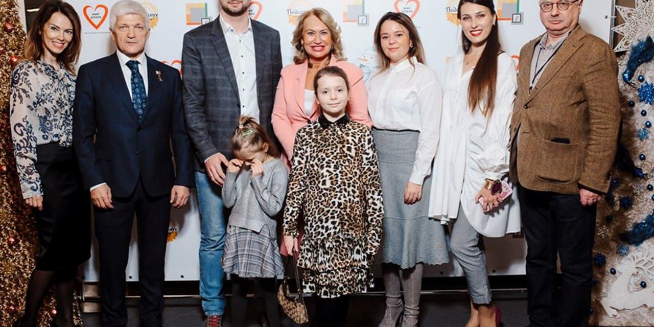 14.12.2019 Седьмая Рождественская Ярмарка Добра Школы 1409