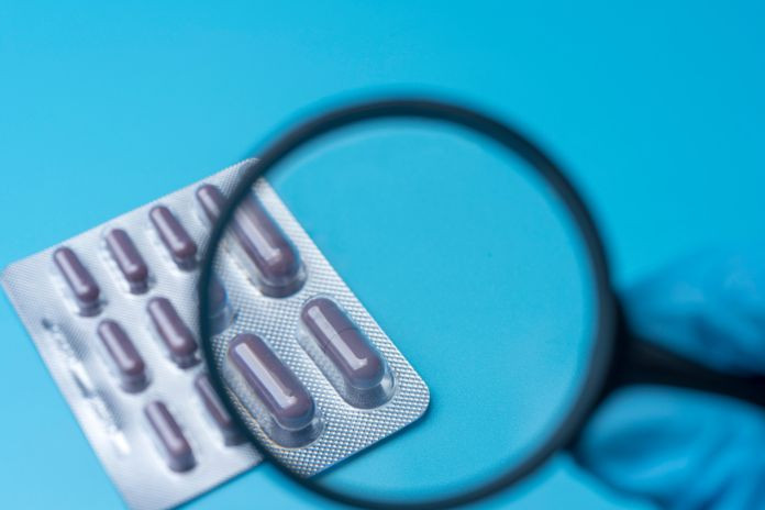 Комиссия Минздрава рассмотрит более 20 кандидатов на включение в Перечень ЖНВЛП